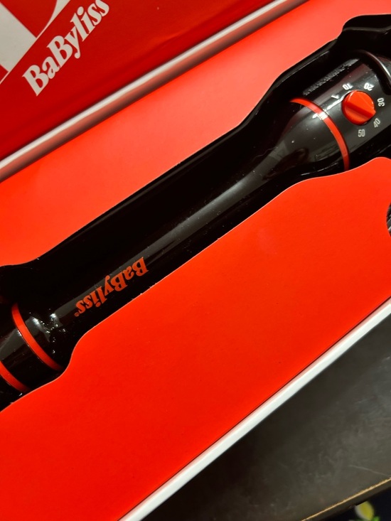 BaByliss Black Curling Iron with Red Accents